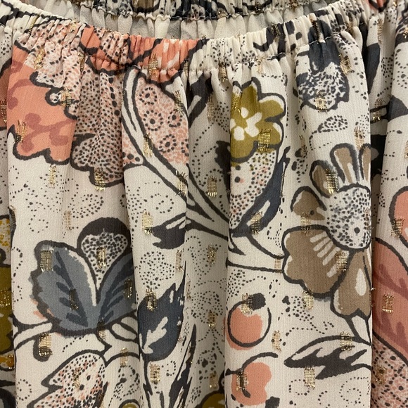 LOFT Off-Shoulder Ruffle-Sleeve Patterned Top - Picture 4 of 5